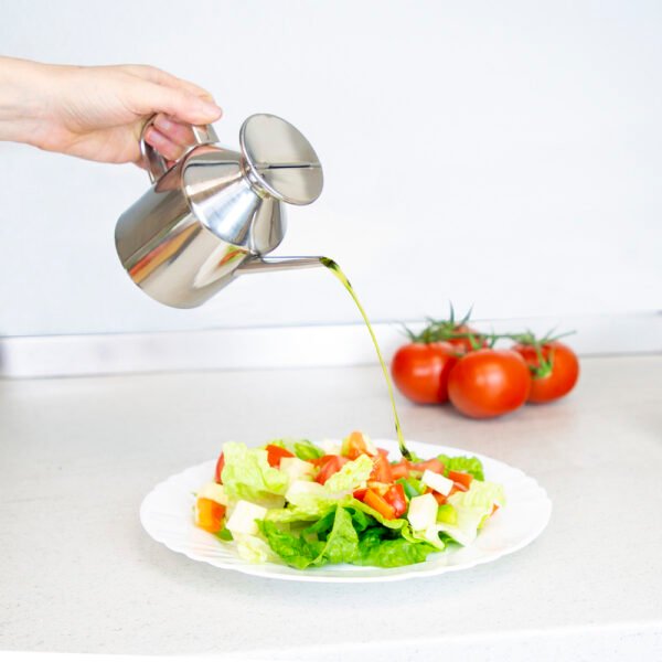 Aceitera  Acero Inoxidable Modelo "Classic" 625ml. - Imagen 4